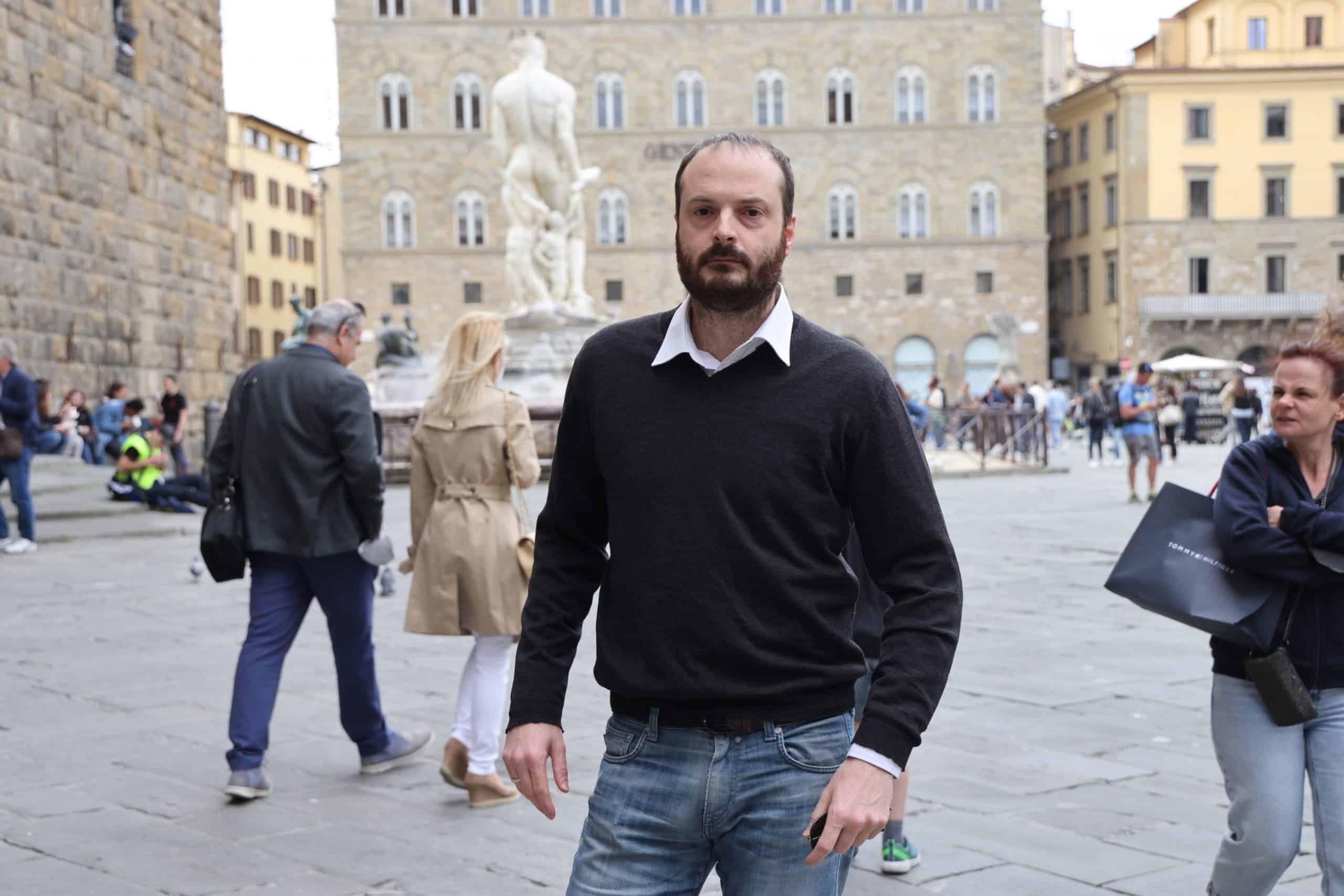 GERMOGLI-PH-19-APRILE-2022-FIRENZE-PALAZZO-VECCHIO-FRATELLI-DITALIA-PRESIDIO-DI-SOLIDARIETA-NEI-CONFRONTI-DELLA-POLIZIA-MUNICIPALE-scaled.jpg