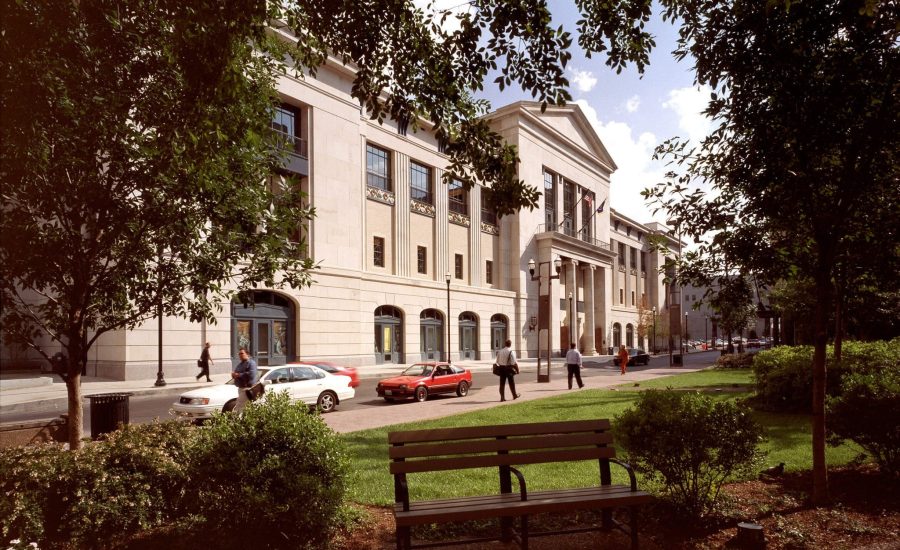 NASHVILLE PUBLIC LIBRARY 2001