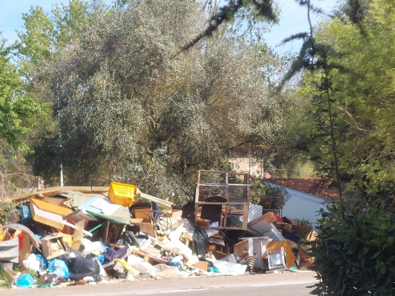 Via della Chimera - barricate 2