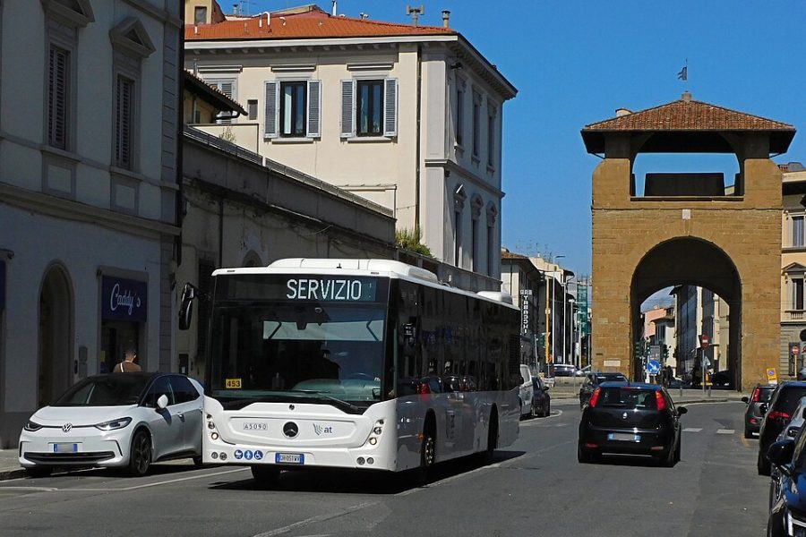 Autolinee_Toscane_Mercedes_Benz_Conecto_A5090_via_Il_Prato_20250831