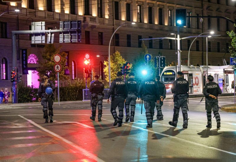 GERMOGLI PH 10 OTTOBRE 2025 FIRENZE FOTO SIMBOLO CARABINIERI BATTAGLONE MANIFESTAZIONE ORDINE PUBBLICO (2)