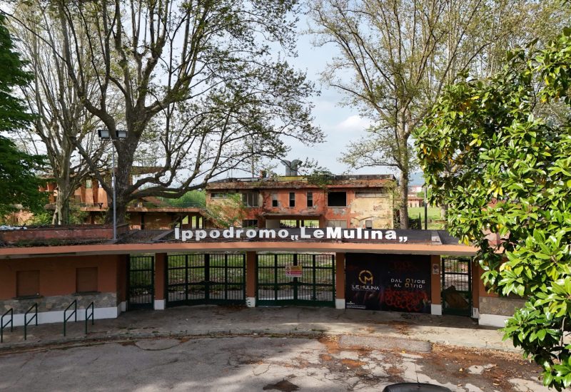 GERMOGLI PH: 16 APRILE 2025 FIRENZE PARCO DELLE CASCINE IPPODROMO LE MULINA IN STATO DI ABBANDONO DEGRADO