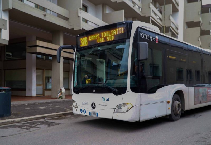 GERMOGLI PH 20 GENNAIO 2025 CAMPI BISENZIO VIA TINTORI AUTOBUS 30 AUTOLINEE TOSCANE