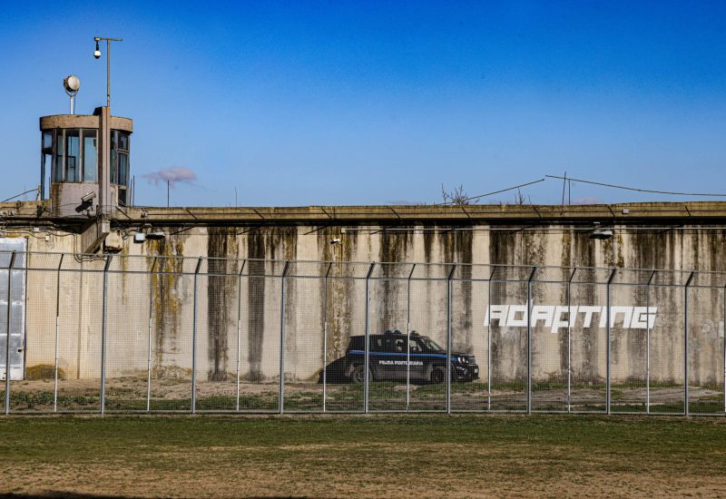 GERMOGLI PH: 20 GENNAIO 2025 FIRENZE CARCERE MASCHILE DI SOLLICCIANO POLIZIA PENITENZIARIA CENTRO DI RECLUSIONE CARCERATI MINISTERO DELLA GIUSTIZIA SECONDINI GUARDIE