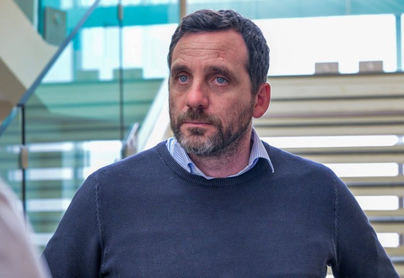 GERMOGLI PH: 23 SETTEMBRE 2025 SESTO FIORENTINO IL CANDIDATO ALLE ELEZIONI REGIONALI ALESSANDRO TOMASI SI E' RECATO IN VISITA ALLA CASA DI CURA VILLA DONATELLO NELLA FOTO ALESSANDRO TOMASI