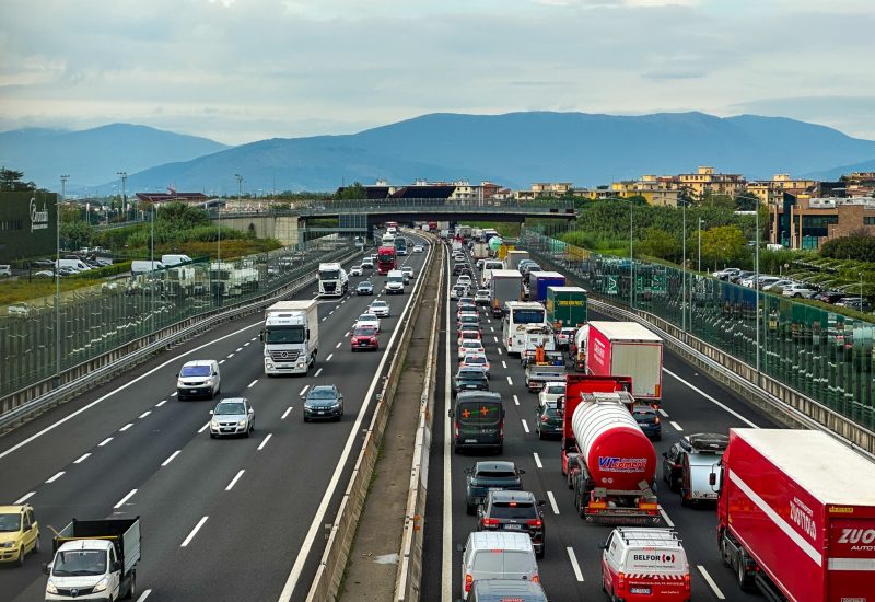 GERMOGLI PH: 25 OTTOBRE 2024 SCANDICCI AUTOSTRADA A1 USCITA VILLA COSTANZA GALLERIA CASELLINA TRAFFICO CODA CODE DISAGI RALLENTAMENTI INCIDENTE