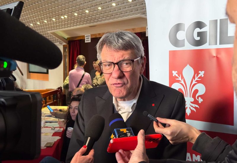 GERMOGLI PH 27 FEBBRAIO 2025 SCANDICCI TEATRO AURORA IL SEGRETARIO DELLA CGIL LANDINI ALL'ASSEMBLEA GENERALE SU LAVORO E CITTADINANZA