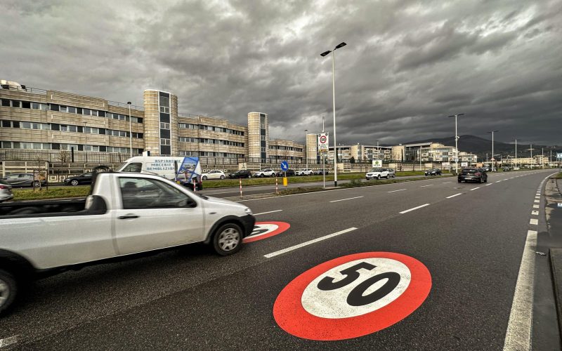 GERMOGLI PH 9 DICEMBRE 2022 FIRENZE VIALE UNDICI AGOSTO AUTOVELOX MULTE PER ECCESSO DI VELOCITA’ GERMOGLI PH 9 DICEMBRE 2022 FIRENZE VIALE UNDICI AGOSTO AUTOVELOX MULTE PER ECCESSO DI VELOCITA'