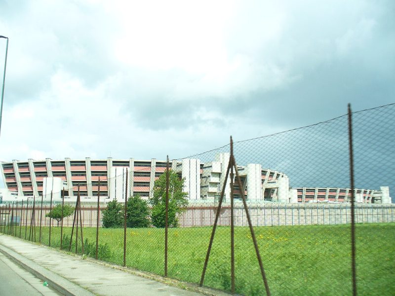 https://it.wikipedia.org/wiki/Sollicciano#/media/File:Sollicciano_Prison_(Florence)_5.JPG