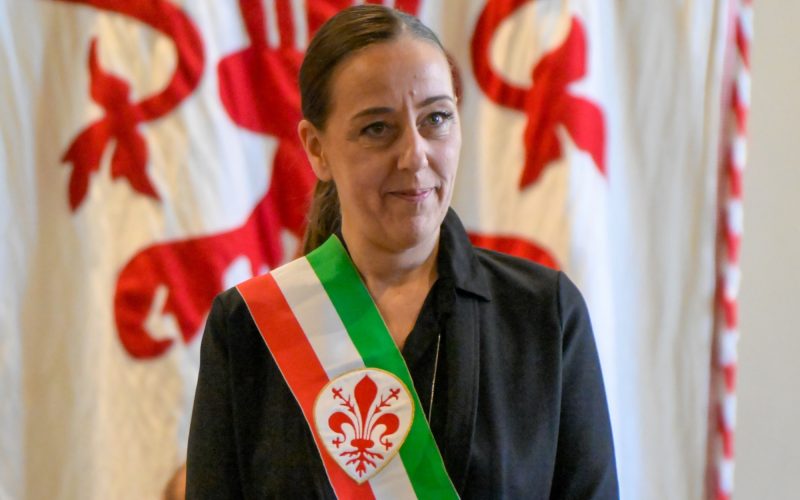 GERMOGLI PH: 16 LUGLIO 2024 FIRENZE PRESSO IL SALONE DEI DUECENTO SI E' TENUTO IL PRIMO CONSIGLIO COMUNALE PRESIEDUTO DALLA NUOVA GIUNTA COMUNALE NELLA FOTO IL GIURAMENTO DELLA NEO SINDACA DI FIRENZE SARA FUNARO