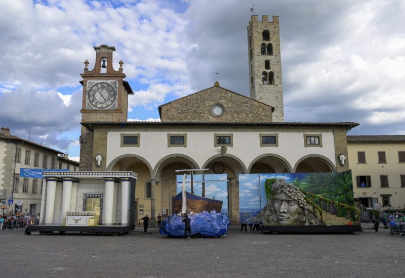 GERMOGLI PG: 29 SETTEMBRE 2024 IMPRUNETA IN PIAZZA BUONDELMONTI SI E' TENUTA LA 98ESIMA EDIZIONE DELLA FESTA DELL'UVA NELLA FOTO GLI SPETTACOLI ED I CARRI DEI RIONI