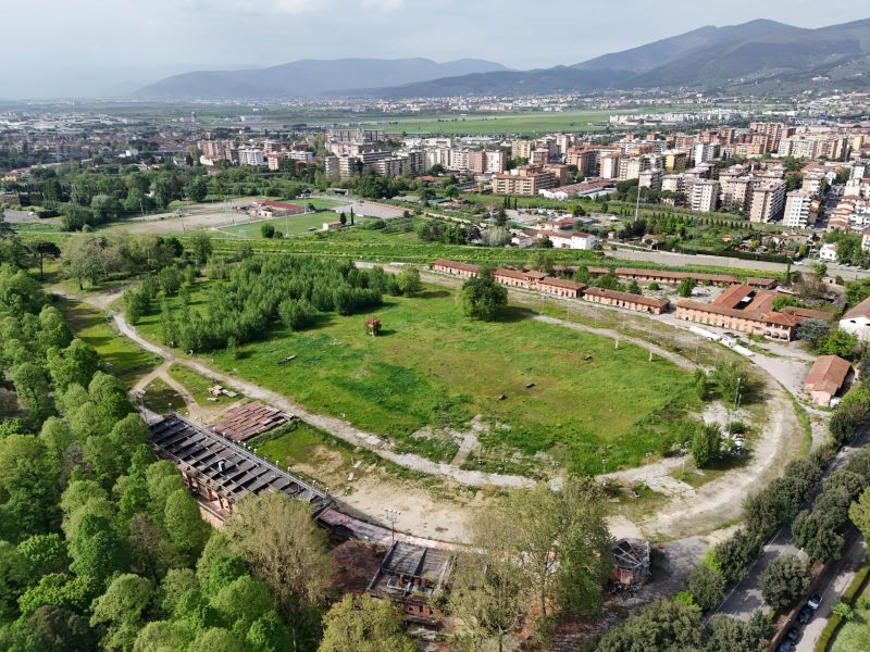 GERMOGLI PH: 16 APRILE 2025 FIRENZE PARCO DELLE CASCINE IPPODROMO LE MULINA IN STATO DI ABBANDONO DEGRADO
