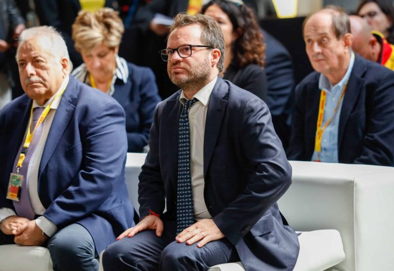 GERMOGLI PH: 7 NOVEMBRE 2024 SESTO FIORENTINO OSMANNORO VIA MAJORANA EVENTO DI RIQUALIFICAZIONE SEDE SERVICE CENTER CORRIERE DHL SPEDIZIONI LOGISTICA EXPORT PACCHI NELLA FOTO MARCO CARRAI