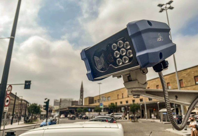 GERMOGLI PH: 14 GIUGNO 2021 FIRENZE  CENTRO STORICO TELECAMERE OCCGHI ELETTRONICI TELECAMERA