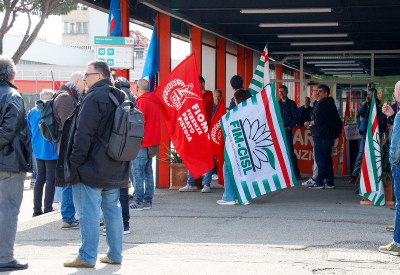 GERMOGLI PH: 23 APRILE 2025 CAMPI BISENZIO LEONARDO MANIFESTAZIONE PRESIDIO LAVORATORI SINDACATI