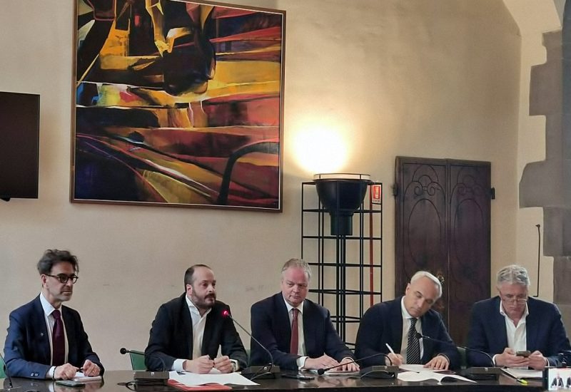 conferenza stampa