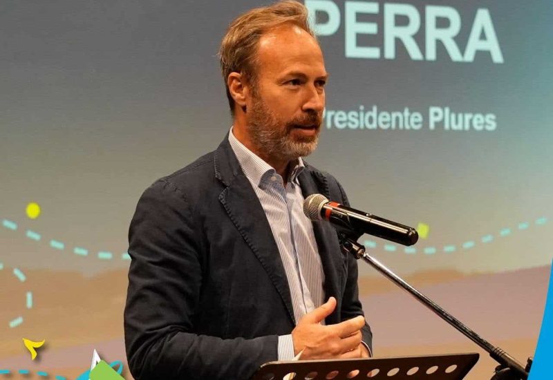 Prese dalla pagina facebook di Plures Alia