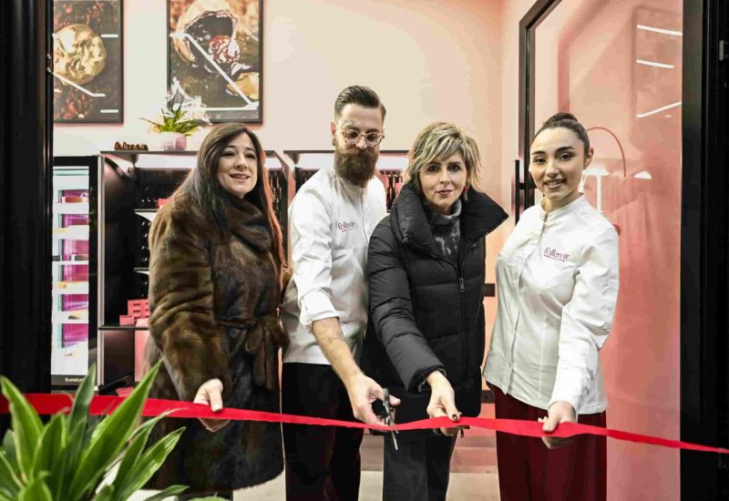 taglio nastro folienoir-min